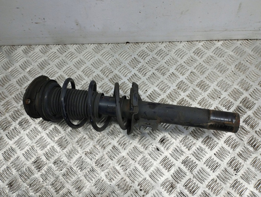 Купить Seat ateca 2019 левая сторона амортизатор передний