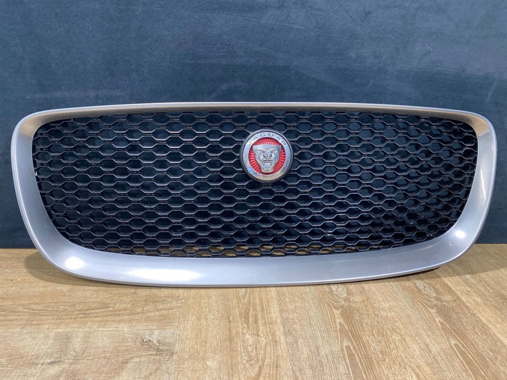 фото №1, Atapa решітка радіатора jaguar f pace hk83018k28aa