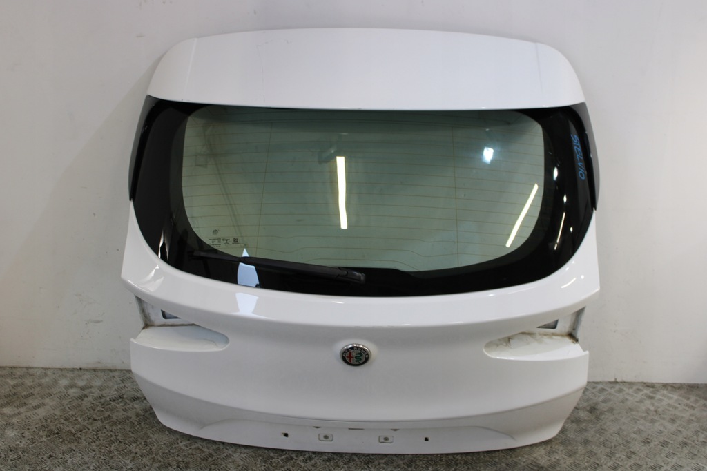 фото №1, Крышка багажника багажника alfa romeo stelvio