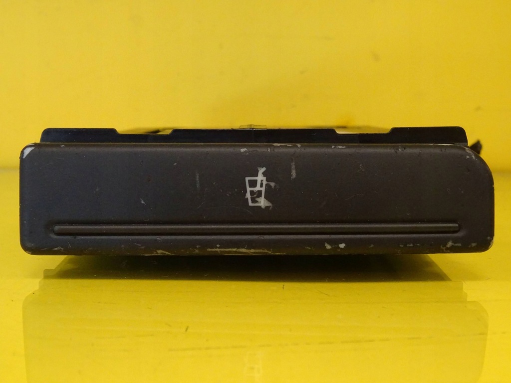 фото №5, Кронштейн na чашка напої audi a4 b6 8e1862534g nr9