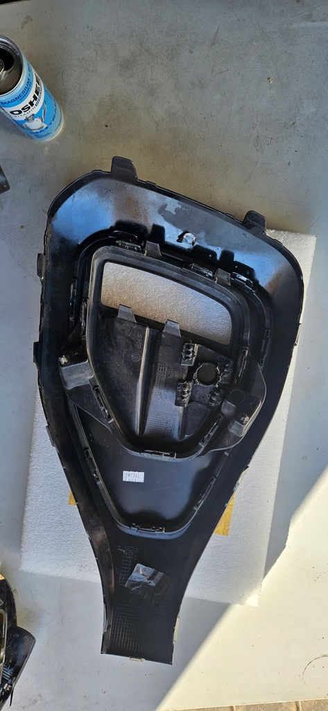 фото №2, Решётка le перед vw t-roc 2ga853189 2ga853665d 2ga853211p