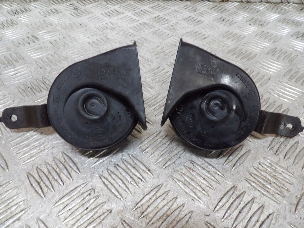 фото №1, Jeep grand cherokee wk2 сигнал клаксон 10-21 r.