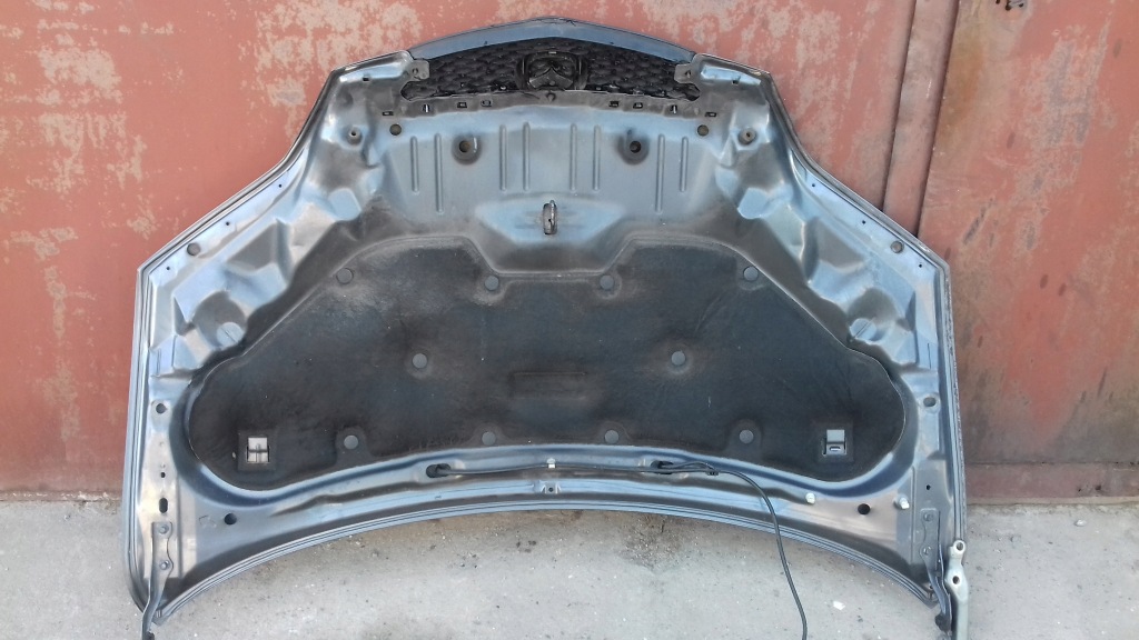 Капот кришка перед передня mazda 2 dy 02-07 27k Ціна