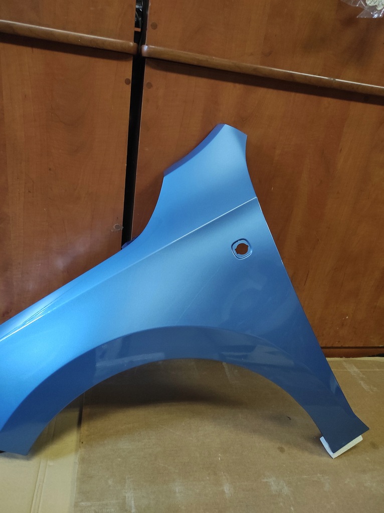 фото №12, Крыло левый skoda rapid lq5x 2012- с отверстие na поворотник