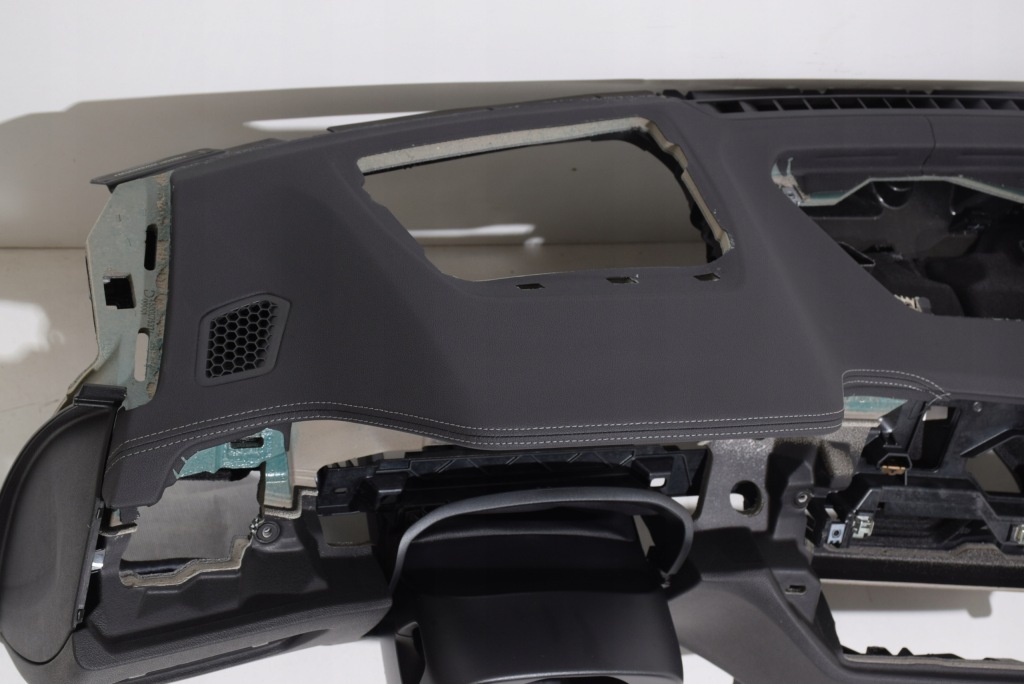 фото №9, Bmw g20 g21 g22 g26 панель приладів приладова консоль панель приладів sensatec hud сіра nić