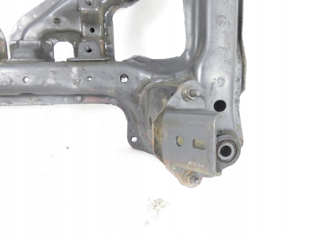 Підрамник перед mazda mpv 1 2.5 td Оригінал