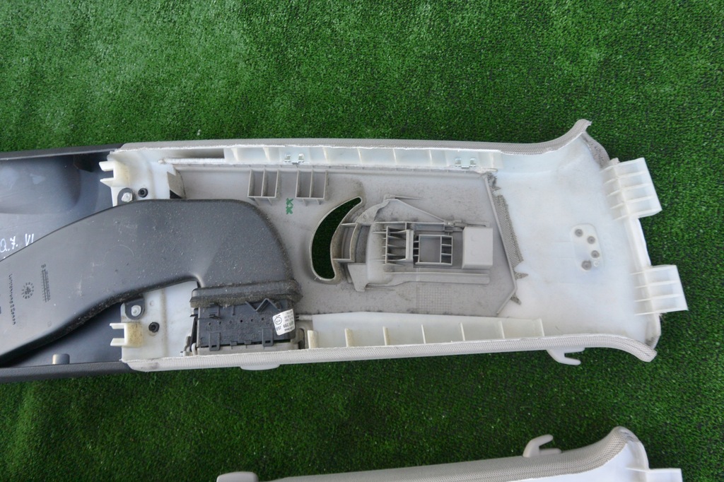 фото №13, Защита обшивка стойка среднего audi q7 4l kpl