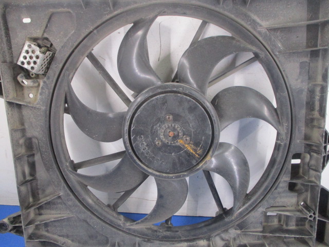 фото №7, Dacia sandero i 1.5dci вентилятор радиатора