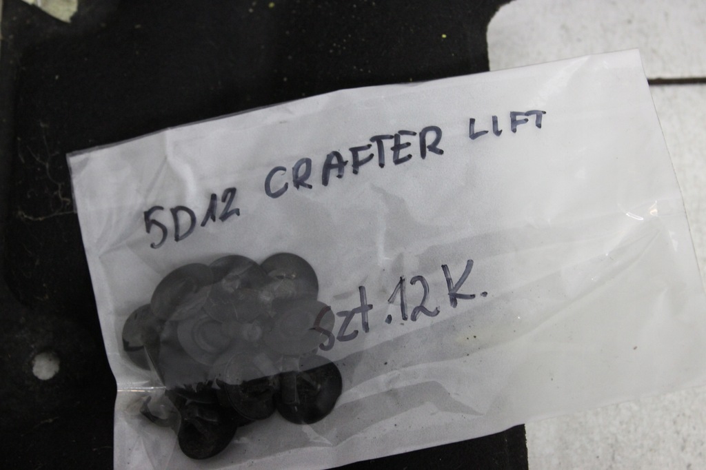 фото №10, Шумоізоляція капот + кліпси vw crafter lift 2013