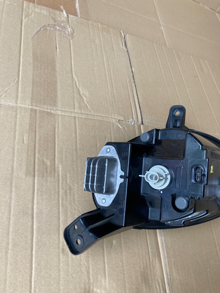 Купить Fiat 500x рестайлинг  фара противотуманная фара к движение dziennej led правый orygi.