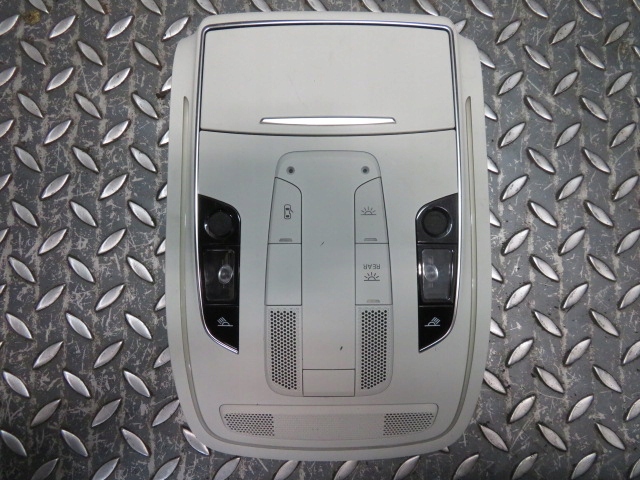 фото №1, Освещение кабины audi оригинальный номер 4h0947135