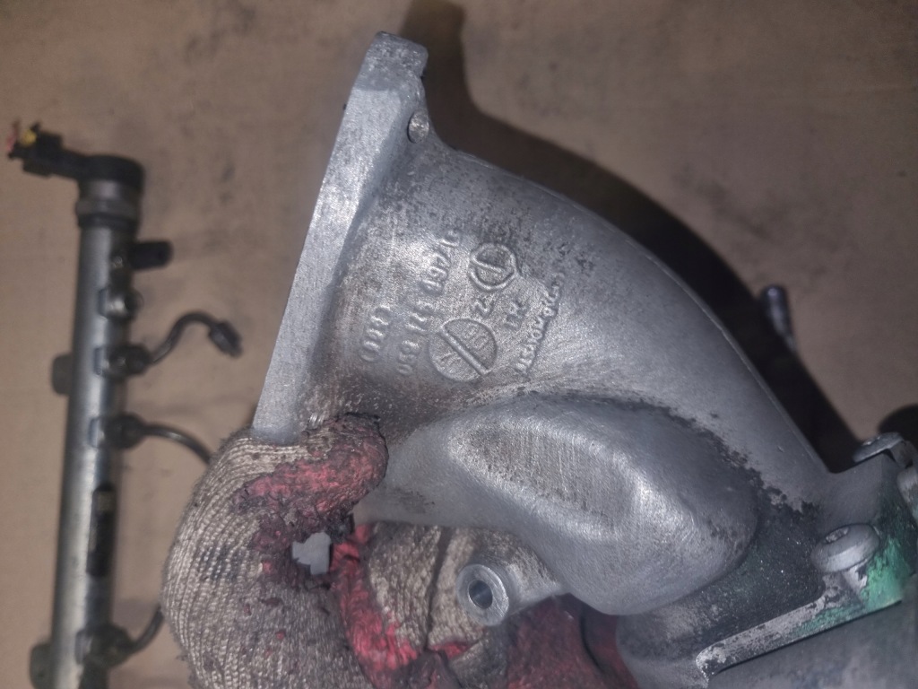 Дросельна заслінка audi a6 3.0 tdi 059146497 Ціна