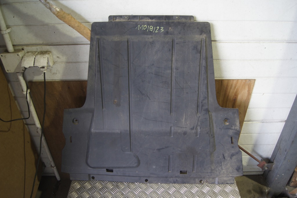 фото №9, Защита pod двигатель megane scenic ii 8200115689