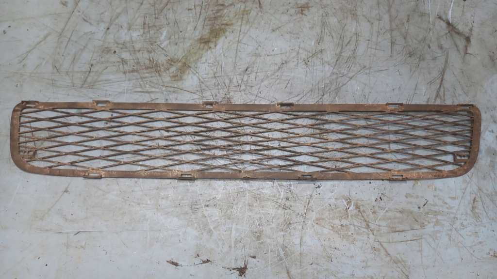 фото №1, Решётка бампера перед toyota yaris ii 2 53112-0d0