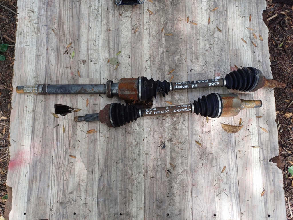 фото №1, Приводной вал półośka правая левая правый левый перед ford transit custom mk8 2.2