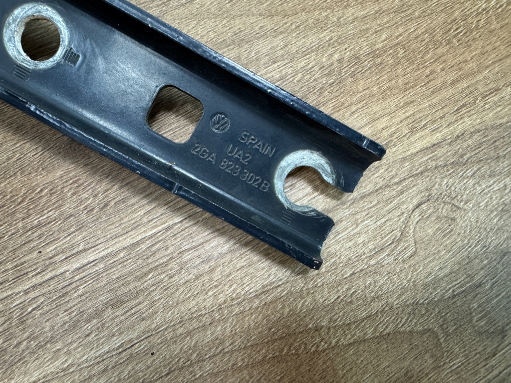 фото №7, Петлі капот vw t-roc 2ga правий лівий 2ga823301b 2ga823302b