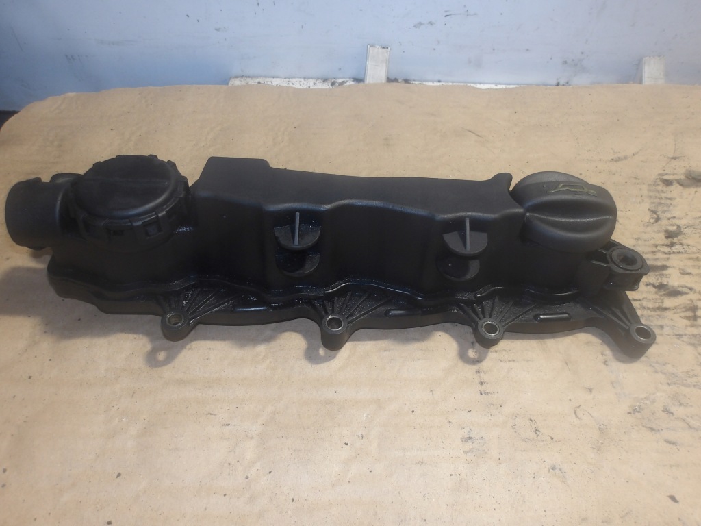 Купить Крышка клапанов peugeot 307 9651815680