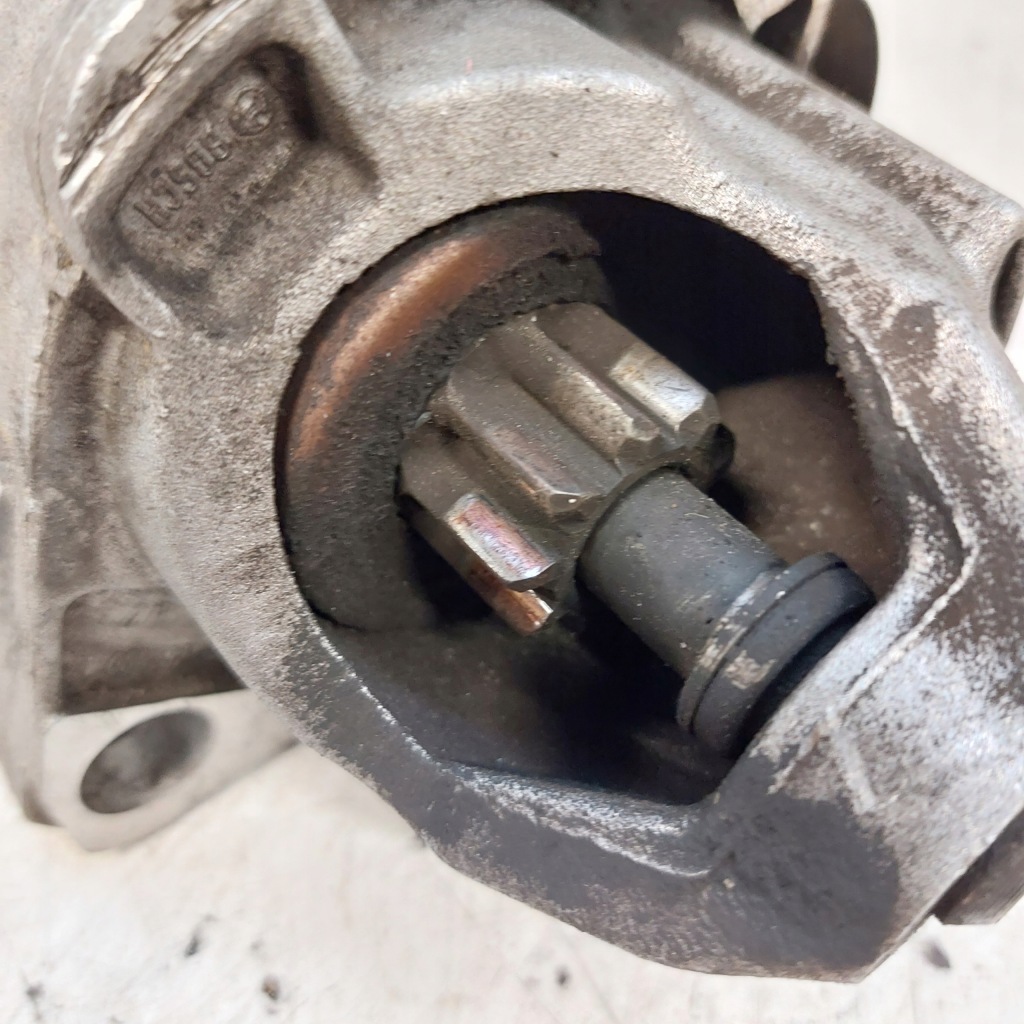 Audi a4 b3 2,4 стартер bosch 0001108174 Зі Шроту