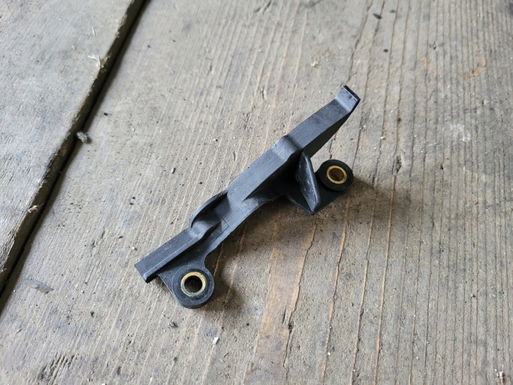 фото №1, Корпус распределительного вала ford 1.6 hdi 2s61-6d046-ae