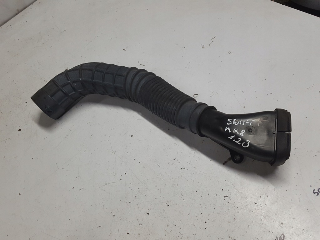 фото №1, Suzuki swift mk8 17r- 1.2 b труба впуск повітрозабірник повітря