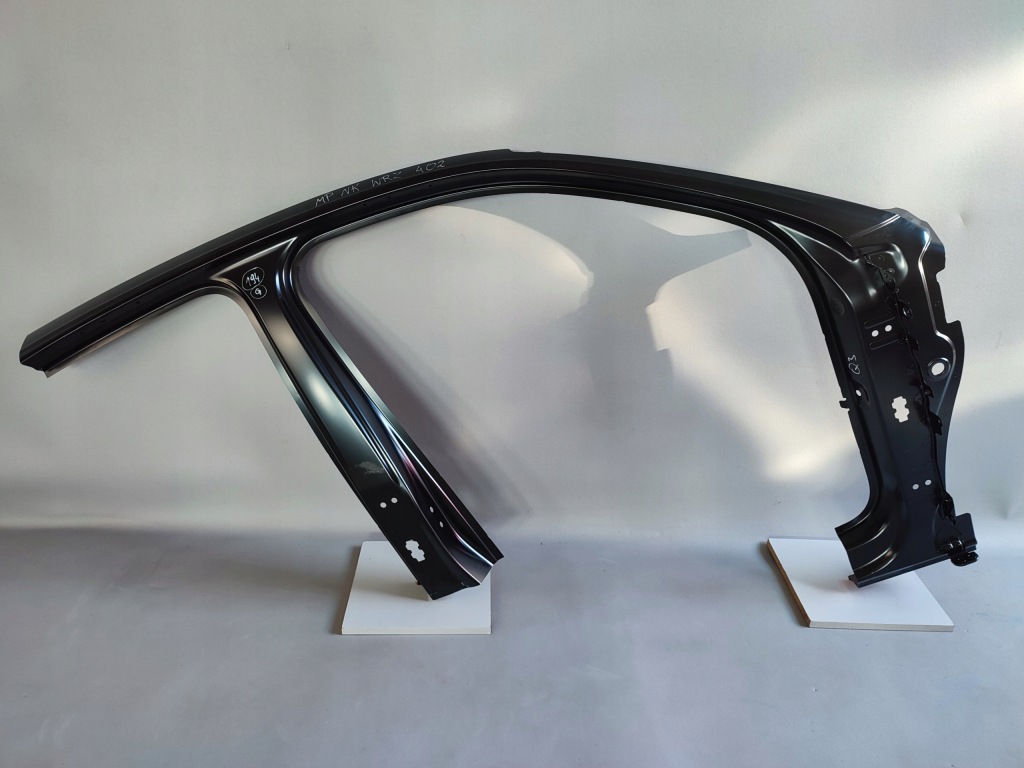 Купить Audi q3 2 2 83f стойку порог правая  83f809840