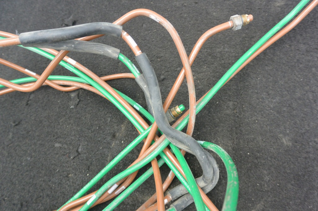 фото №8, Шланг пневматический подвеска kpl tesla s eu