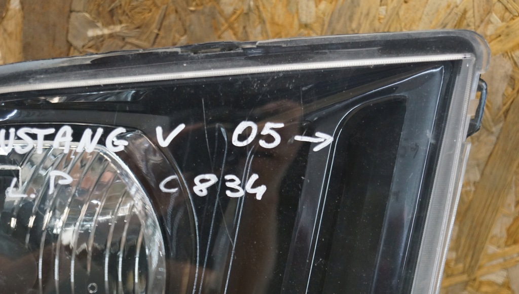 фото №6, Лампа правый перед ford mustang v 05-