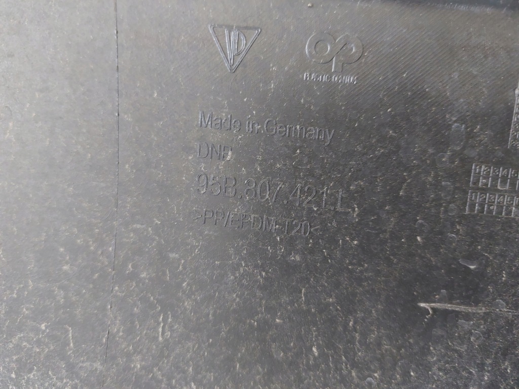 фото №7, Porsche macan 95b gts бампер задняя 95b807421 l оригинал