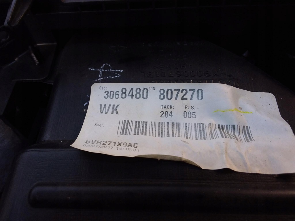 фото №14, Jeep grand cherokee wk2 lift туннель подлокотник