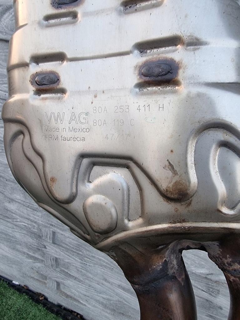 Audi sq5 3.0 tfsi вихлоп гасник 80a253611m Зі Шроту