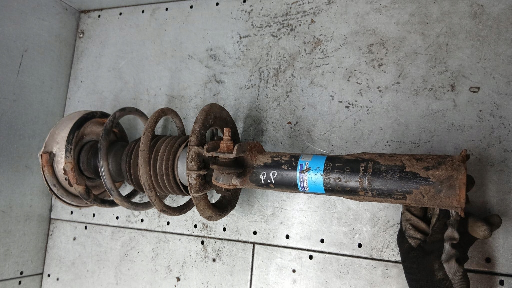 фото №1, Amortyztaor правий перед mercedes w 168 1.7cdi 97-01r