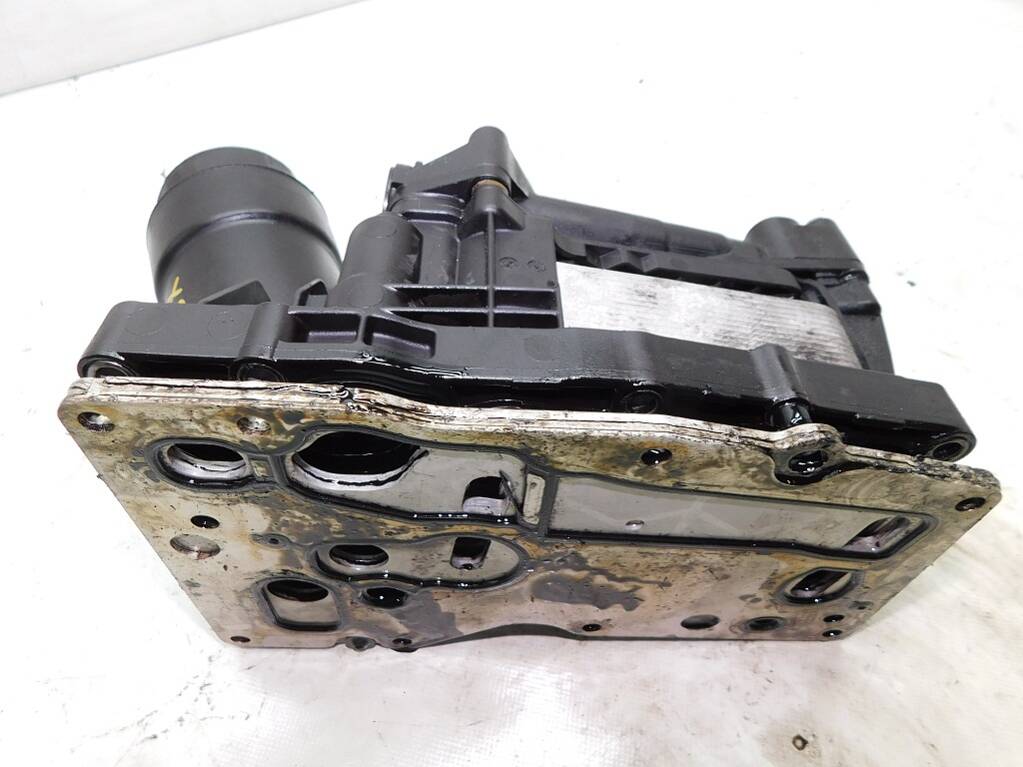 фото №8, Bmw x5 f15 x6 f16 3.0 d основа радіатор оливи