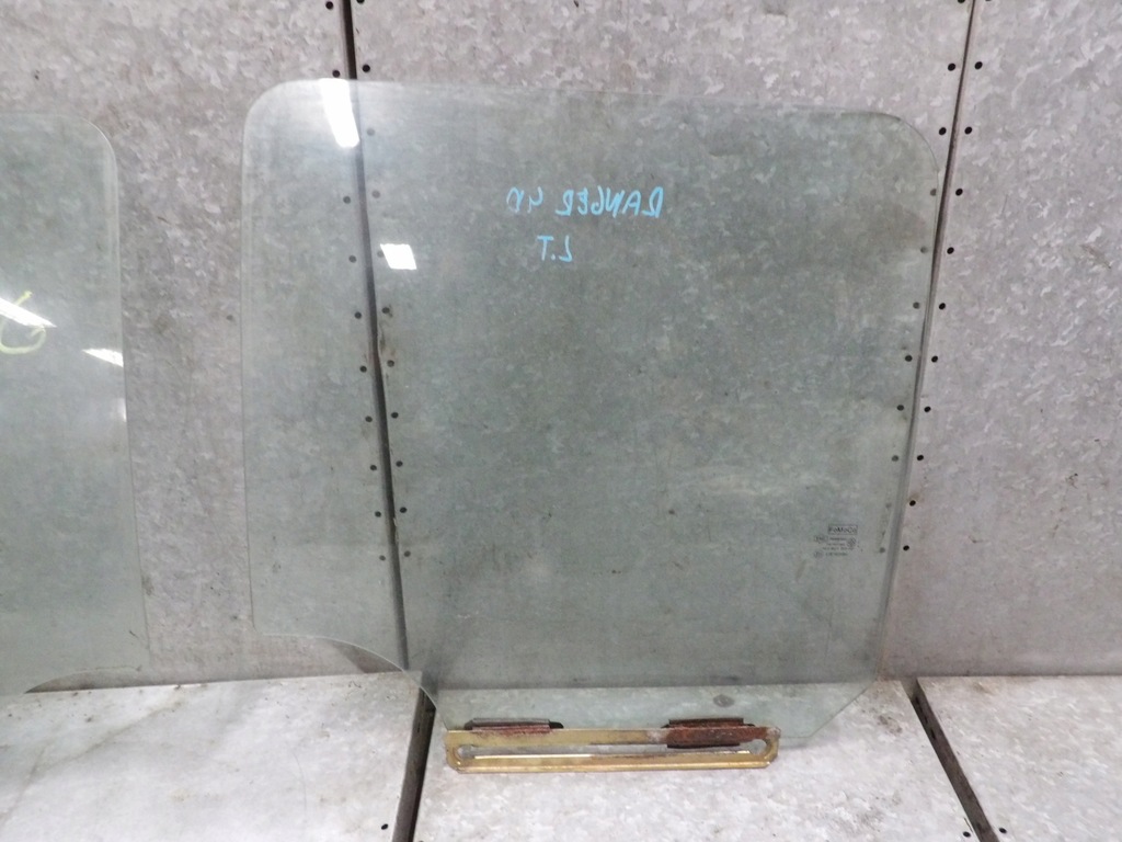 фото №5, Ford ranger скло ліва права задня 06-11 r.