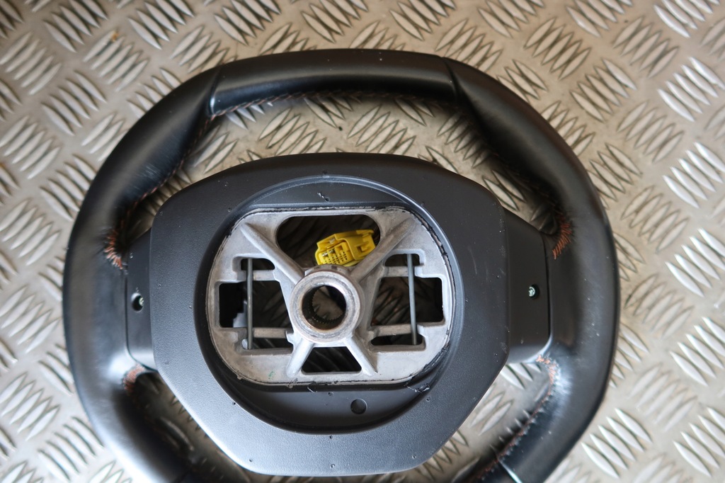 фото №9, Воздуховод кожаный peugeot 3008 98105487he