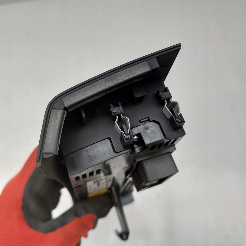 фото №8, Audi a7 панель обдув кондиционера 4g0820043h uk gb