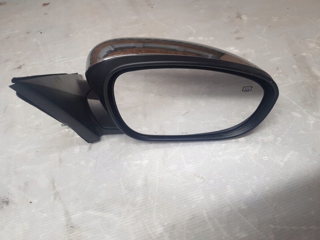 фото №1, Chrysler 300c зеркало правое хром uk 5pin