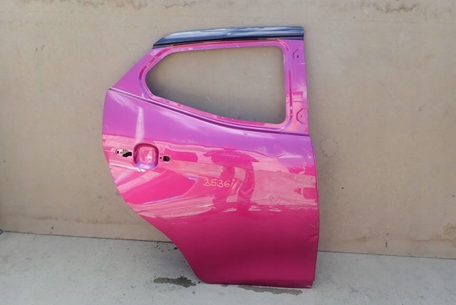 фото №1, Дверь правое задние toyota aygo ii 2 14-