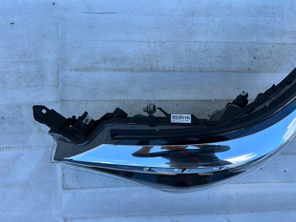 фото №10, Toyota chr ch-r лампа левая led 81150-f4180-00 оригинал europa