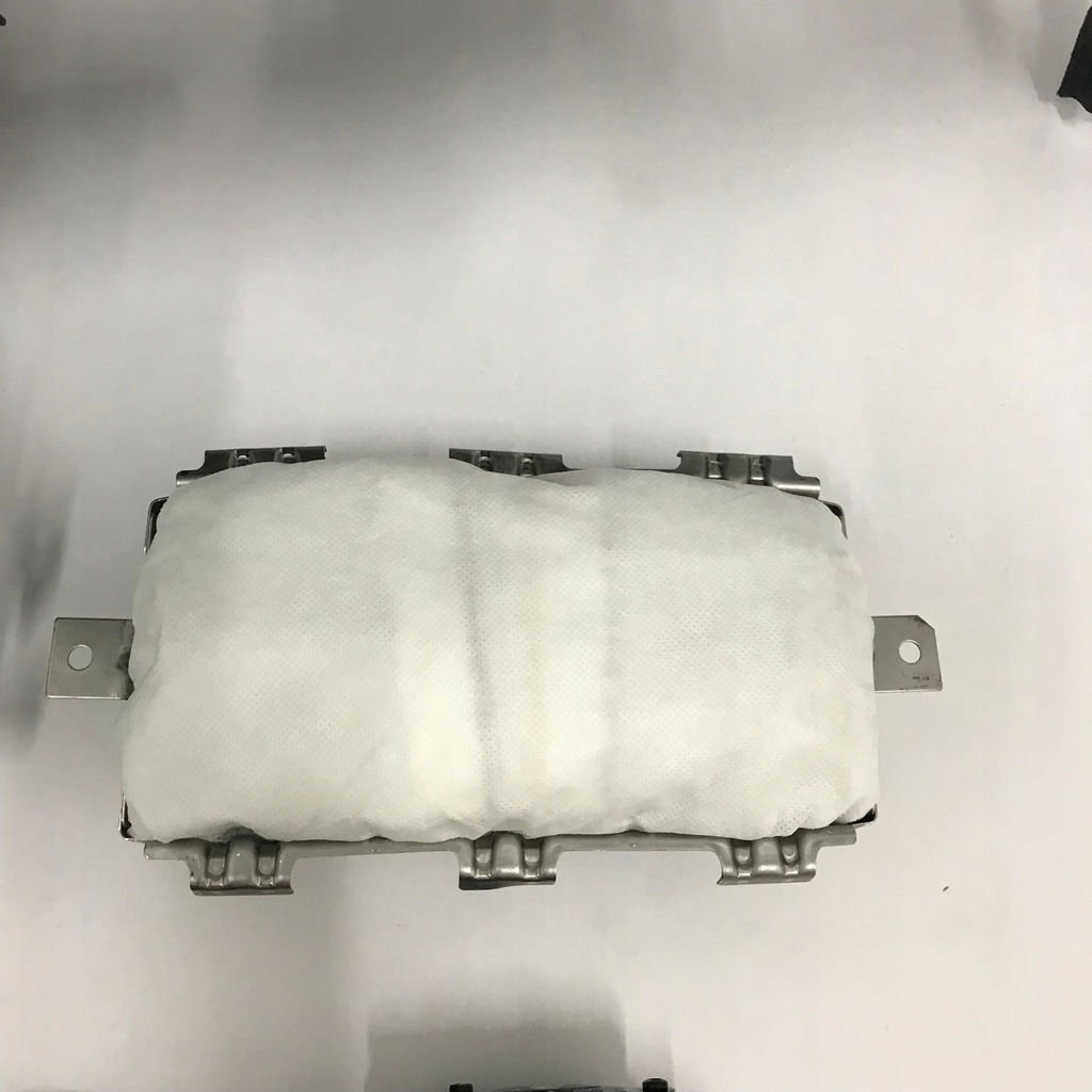 фото №7, C-hr панель приладів консоль подушки безпеки ремені подушка безпеки