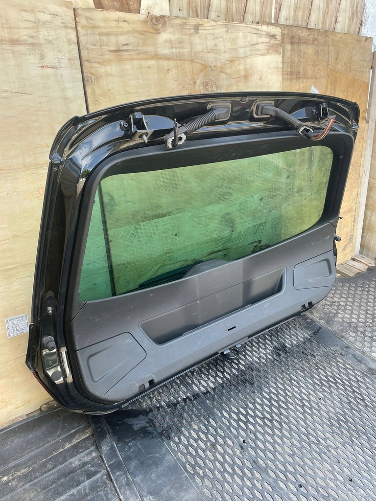 фото №6, Seat leon iii 5f hb кришка багажника багажника комплектна 5 двері лампи