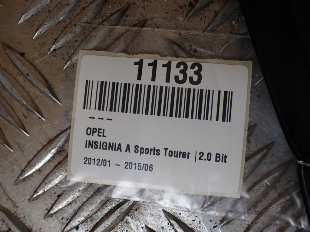 Молдинг уплотнитель перед правый opel insignia a 10r 2.0 универсал 13228100 11133 с Разборки