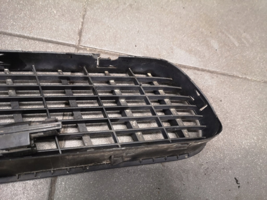 Решітка капота ліва bmw x5 e53 8402669 Київ