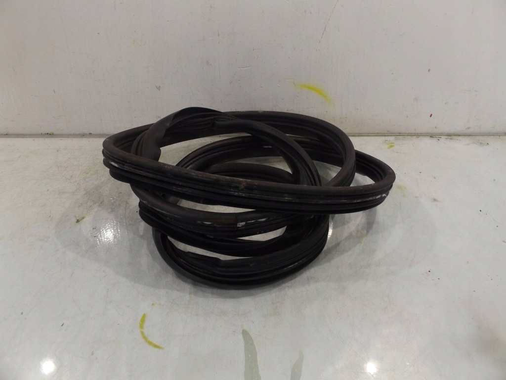 фото №1, Alfa 147 3d прокладка дверь правый перед