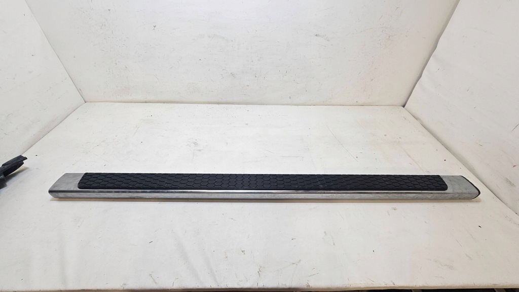 фото №1, Молдинг поріг підніжка правий dodge ram 1500 2009-2018 rok 68144258ac