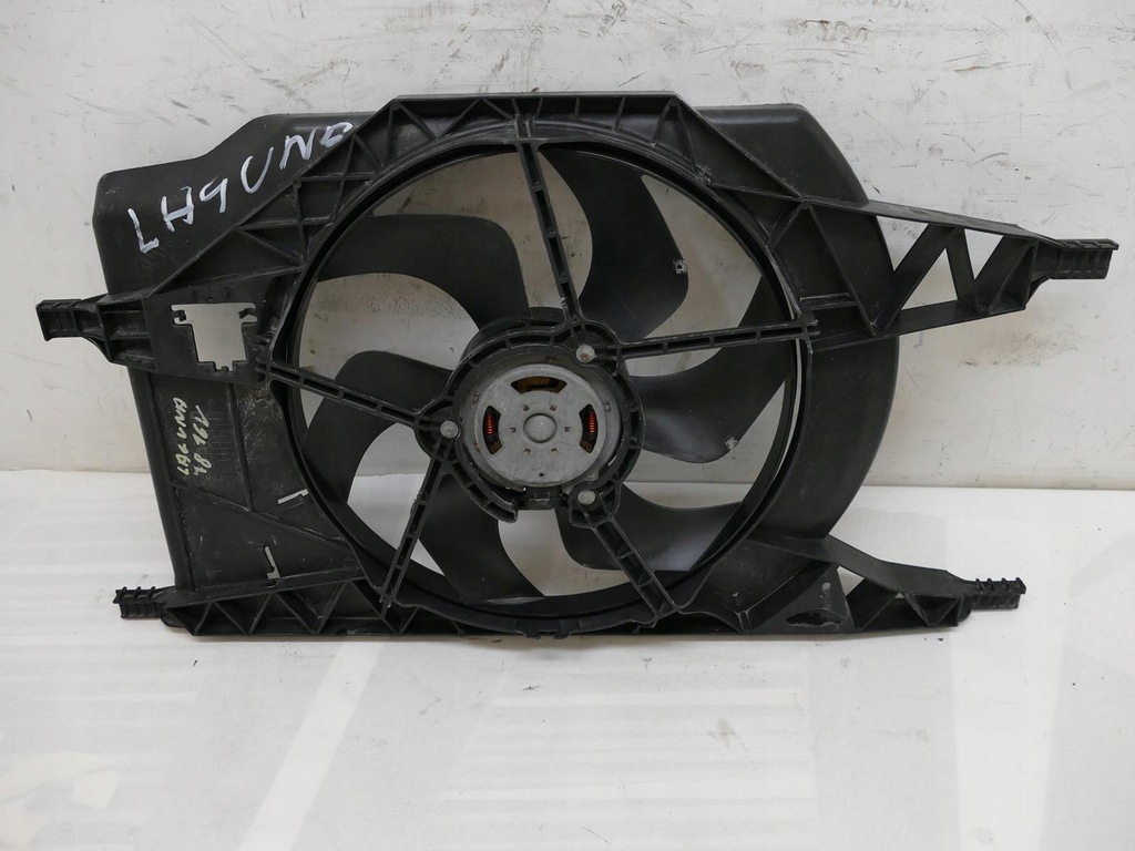 фото №1, Renault оригинальный номер 1831068000