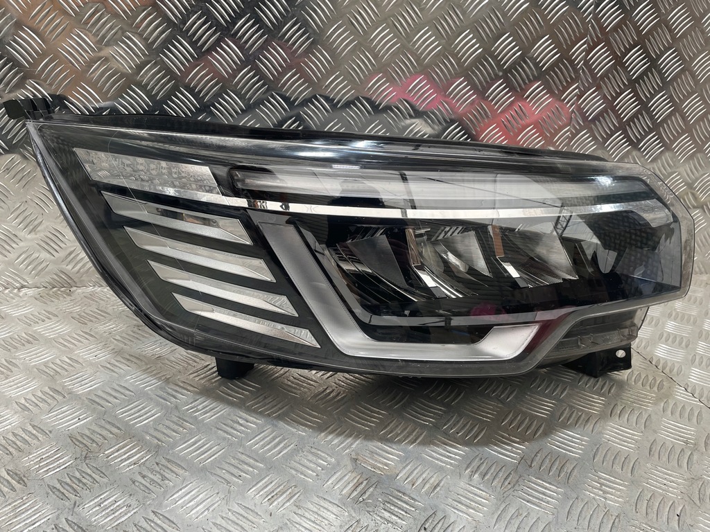 фото №1, Лампа комплект full led pure vision renault trafic iv 4 europa 260102899r