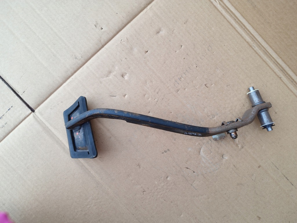 фото №5, Педаль тормоза jeep cherokee liberty kk 3.7 v6 europa