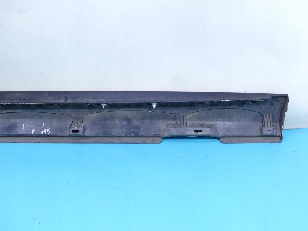 фото №8, Молдинг порог правая vw passat cc lift lc9x