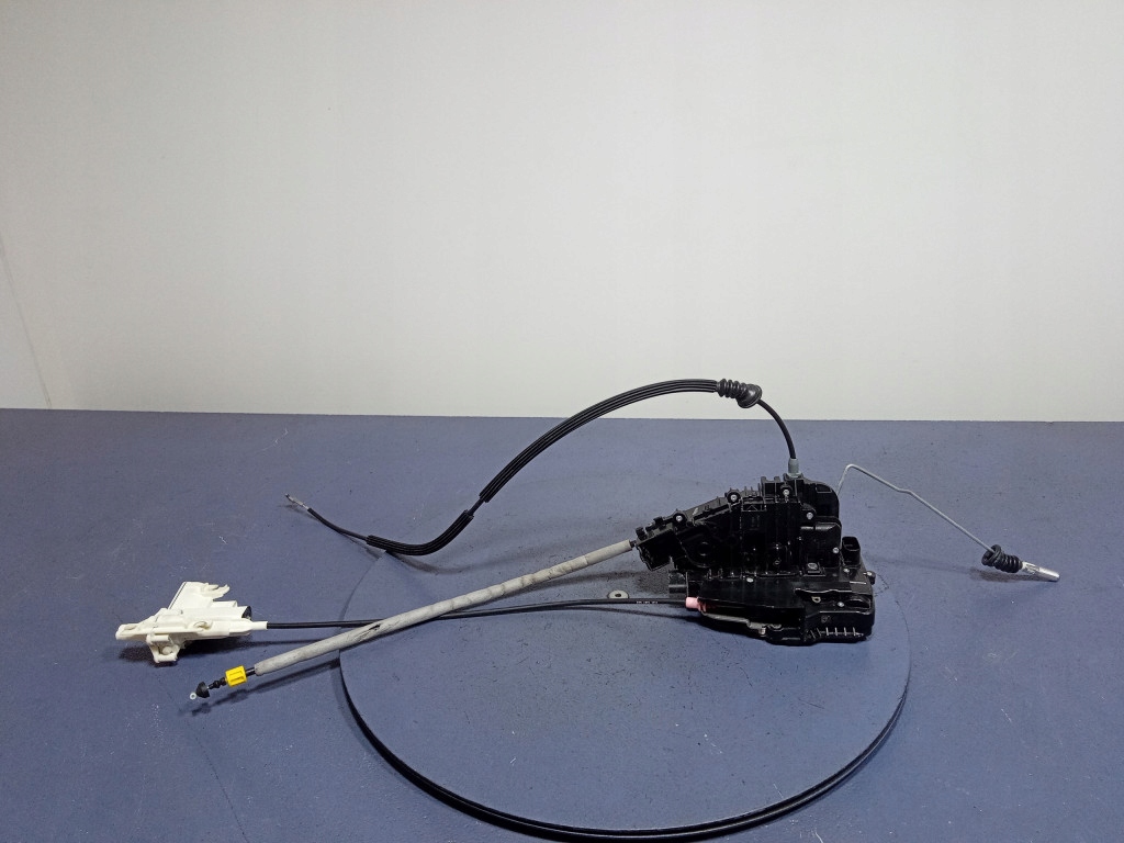 Купити Mercedes gls w167 замок двері перед лівий передній 2 pin a0997200101