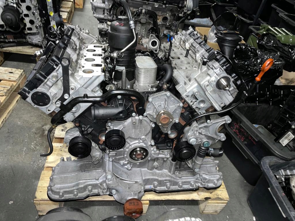 фото №1, Двигатель audi a4 b7 3.0 tdi asb